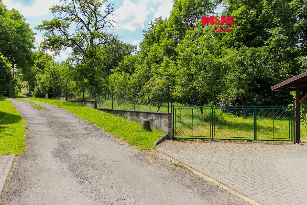 Prodej stavebního pozemku 599 m², Zlaté Hory – fotka 1 z 3