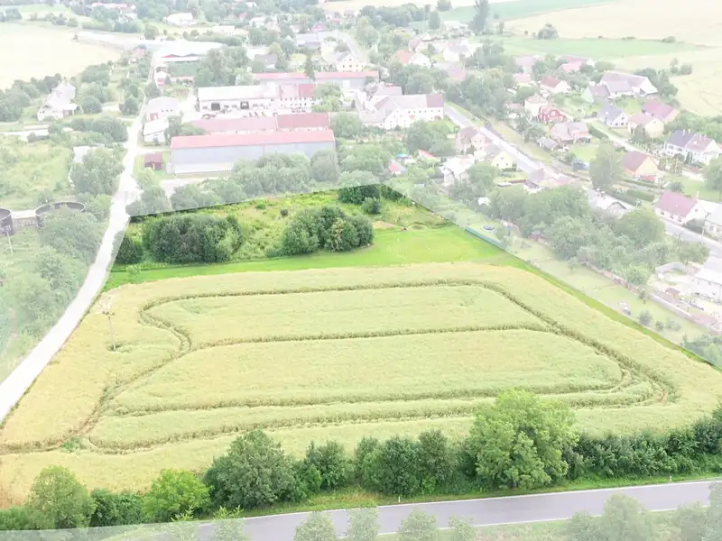 Prodej komerčního pozemku 21716 m², Bernartice – náhled fotky 2
