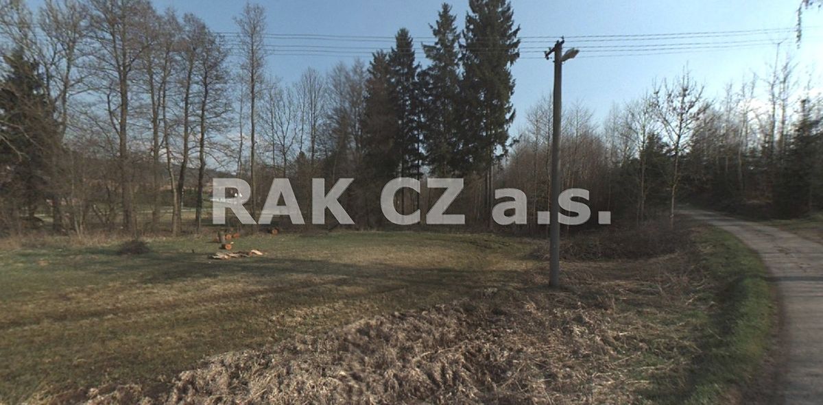 Prodej stavebního pozemku 6763 m² – fotografie 2