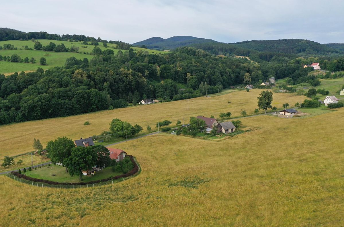 Prodej stavebního pozemku 3069 m², Bílá Voda – fotka 1 z 3