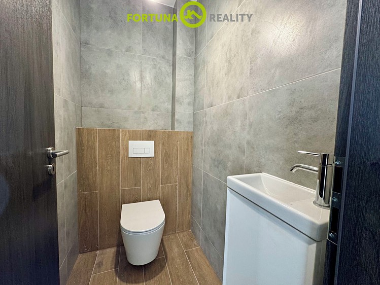 Prodej domu, 107 m² (18 z 25)
