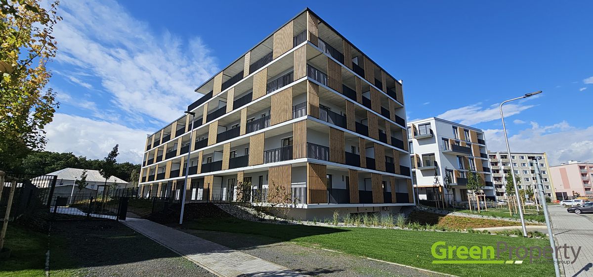Pronájem bytu 2+kk 57 m² – fotografie 2