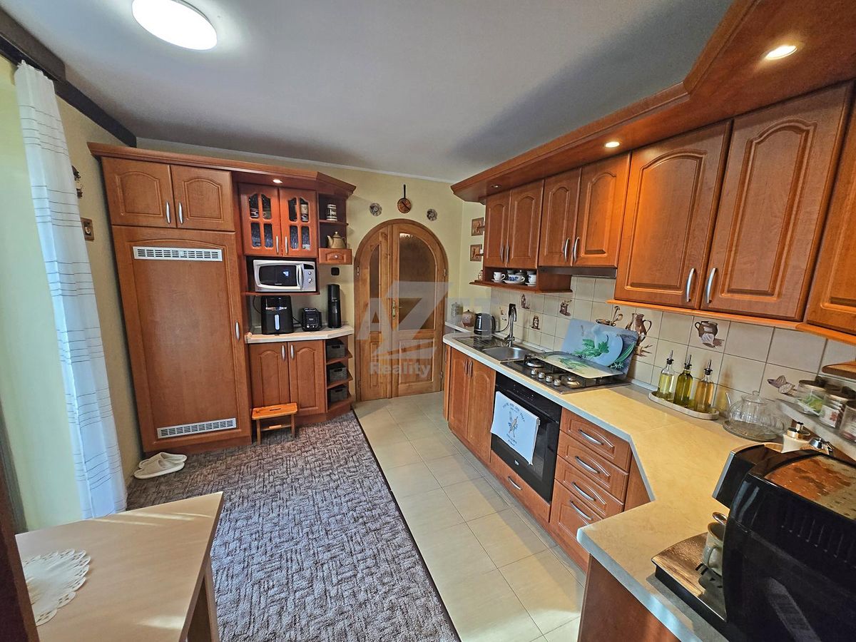 Prodej rodinného domu 147 m², pozemek 2615 m² – fotografie 2