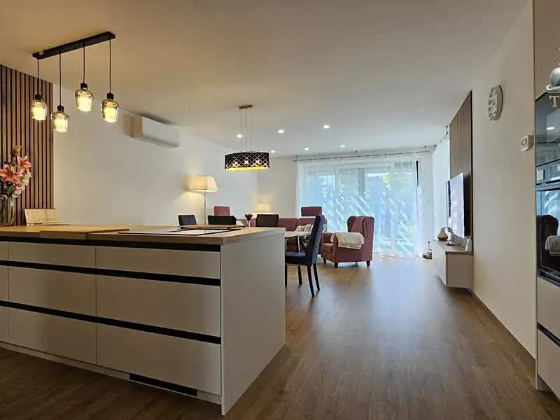 Prodej rodinného domu 165 m², pozemek 329 m², Bedihošť – náhled fotky 2
