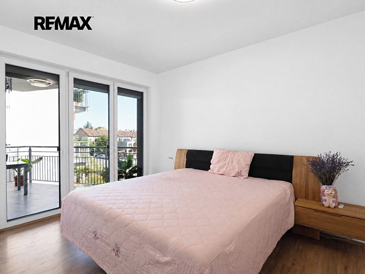 Prodej bytu 3+kk, 90 m² (22 z 40)