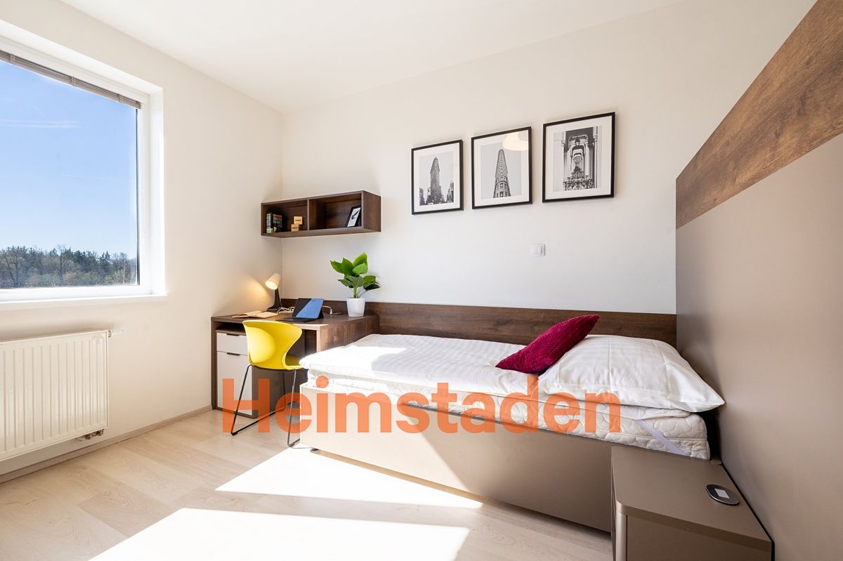 Pronájem bytu 1+kk 28 m²