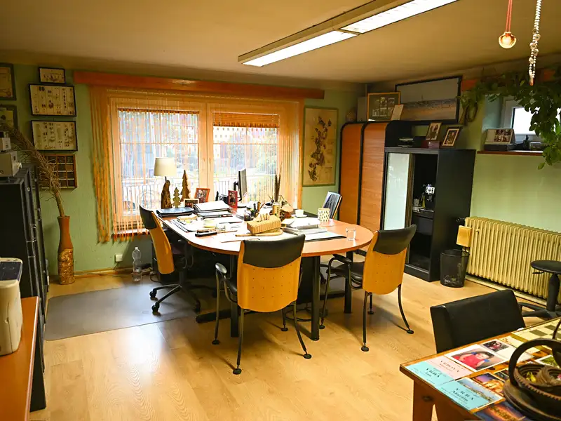 Prodej rodinného domu 250 m², pozemek 975 m², Suchdol nad Lužnicí – náhled fotky 2