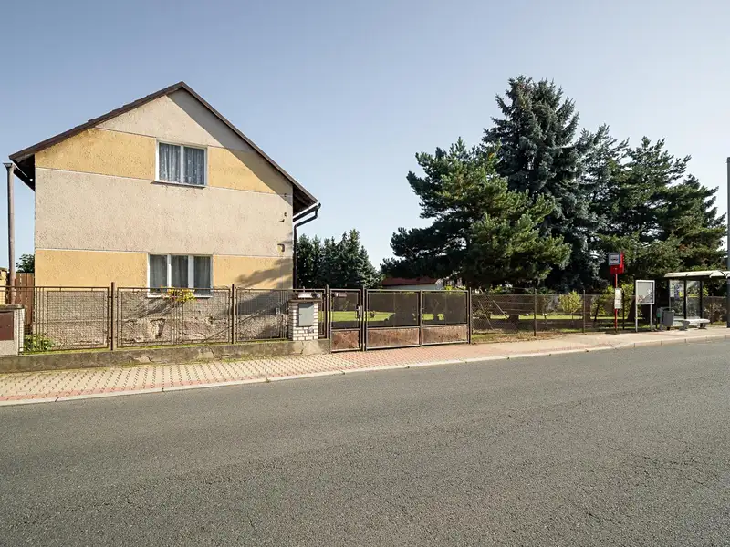 Prodej stavebního pozemku 1874 m², Praha – náhled fotky 3