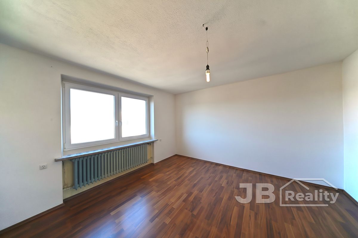 Prodej rodinného domu 110 m², pozemek 1078 m² – fotografie 3