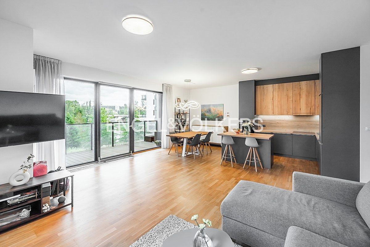 Pronájem bytu 3+kk 104 m²