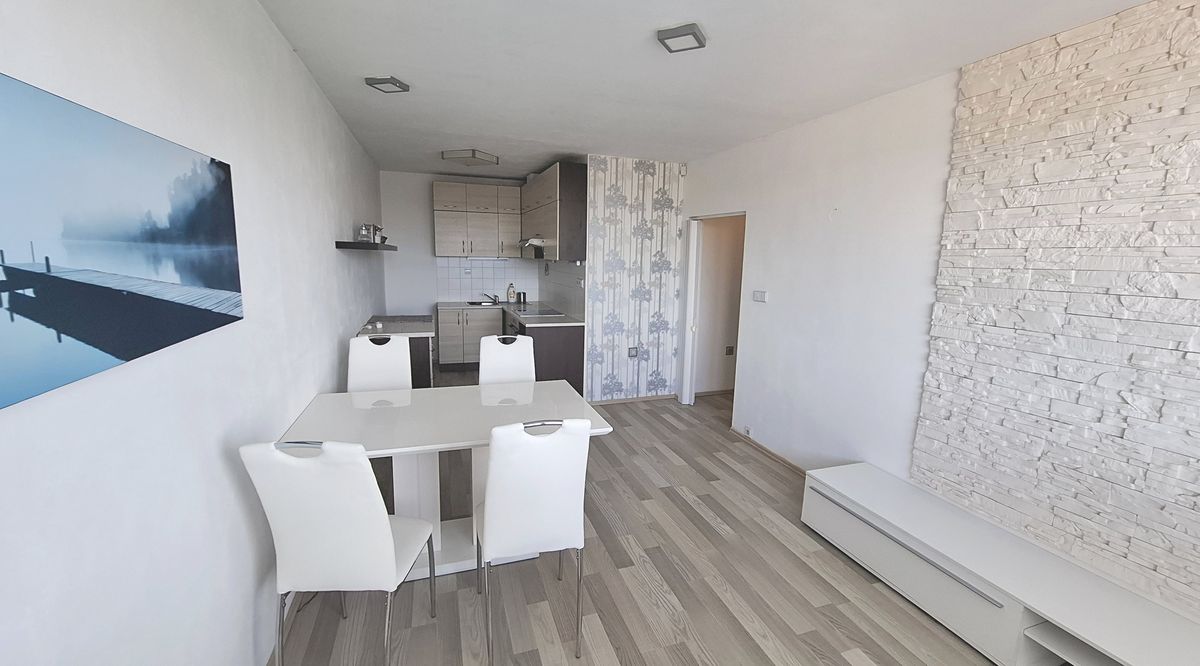 Pronájem bytu 2+kk 44 m², Čerčany – fotka 1 z 3