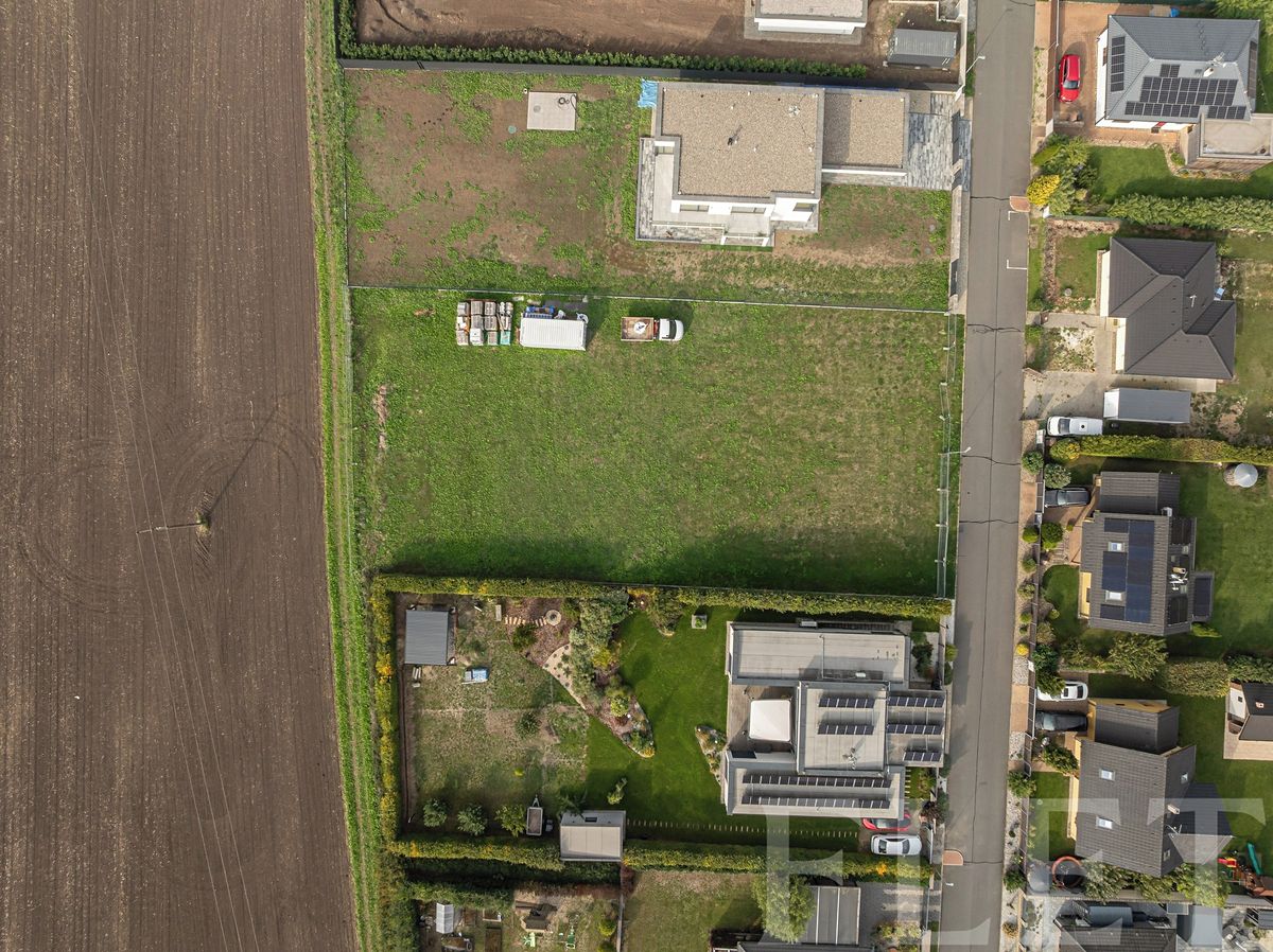 Prodej stavebního pozemku 1619 m² – fotografie 3
