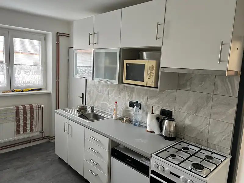 Prodej bytu 2+1 60 m², Vroutek – náhled fotky 2