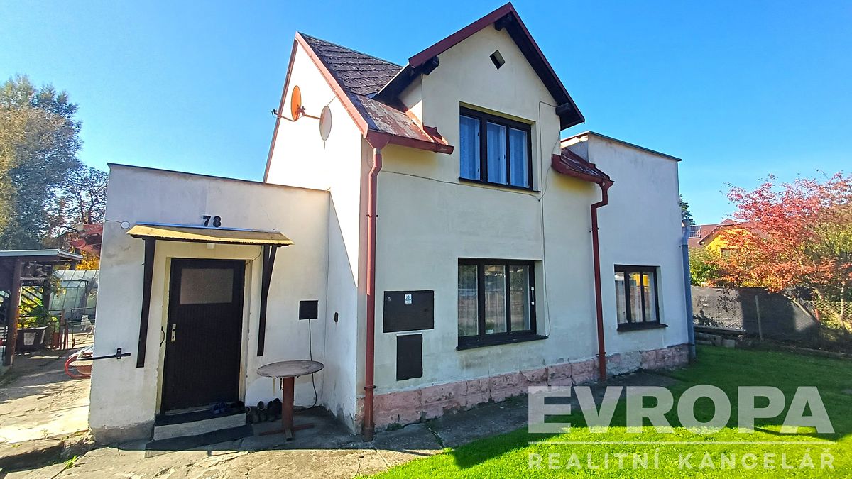 Prodej rodinného domu 98 m², pozemek 914 m²