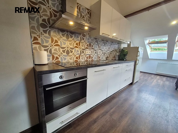 Квартира 3+kk на продаж, 74 м² (11 з 34)