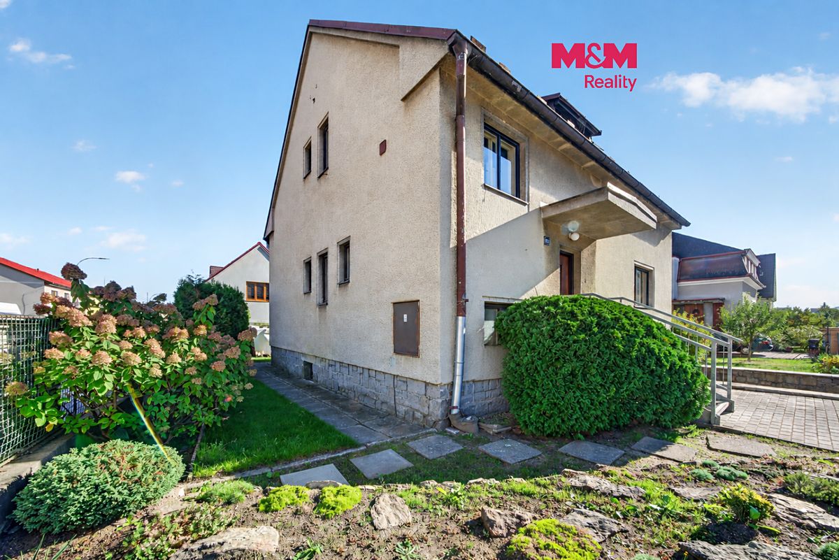 Prodej rodinného domu 171 m², pozemek 605 m², Jindřichův Hradec – fotka 1 z 3