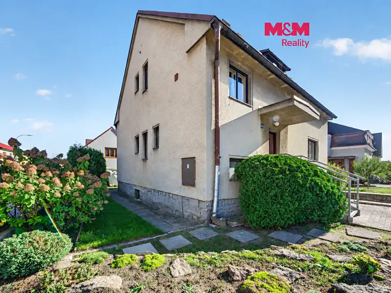Prodej rodinného domu 171 m², pozemek 605 m², Jindřichův Hradec – náhled fotky 1