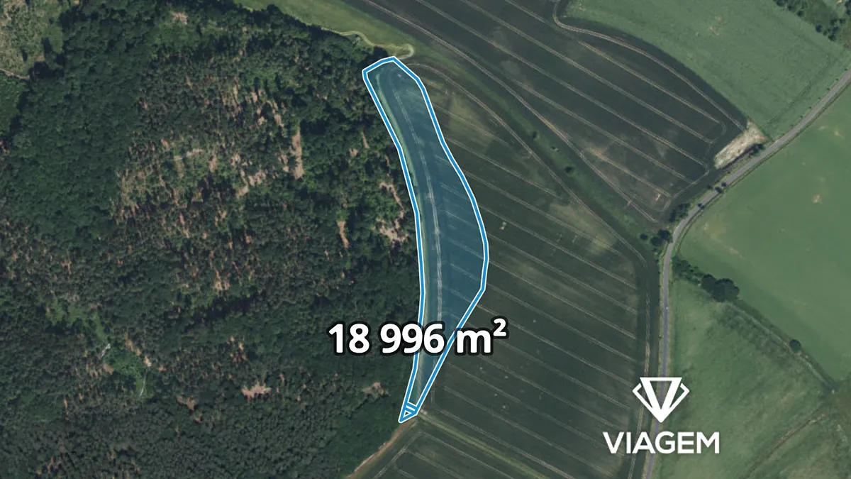 Prodej pole 18996 m²