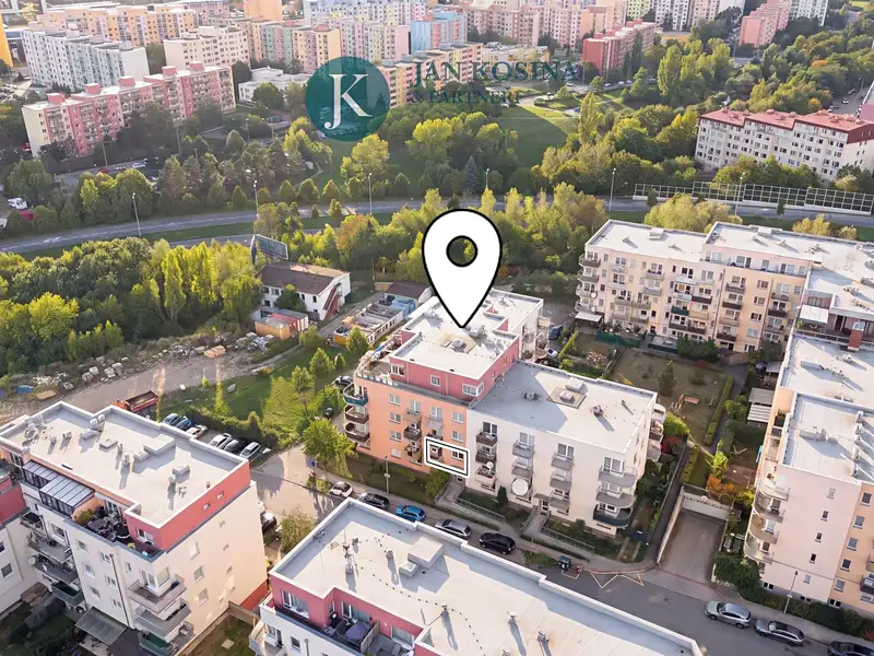 Prodej bytu 2+kk 53 m², Praha – náhled fotky 2
