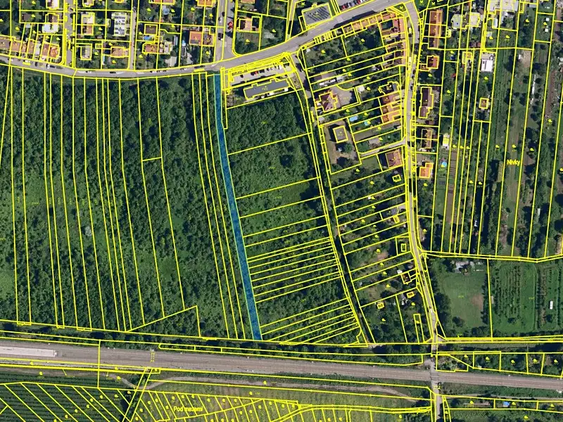 Prodej komerčního pozemku 1713 m², Brno – náhled fotky 3