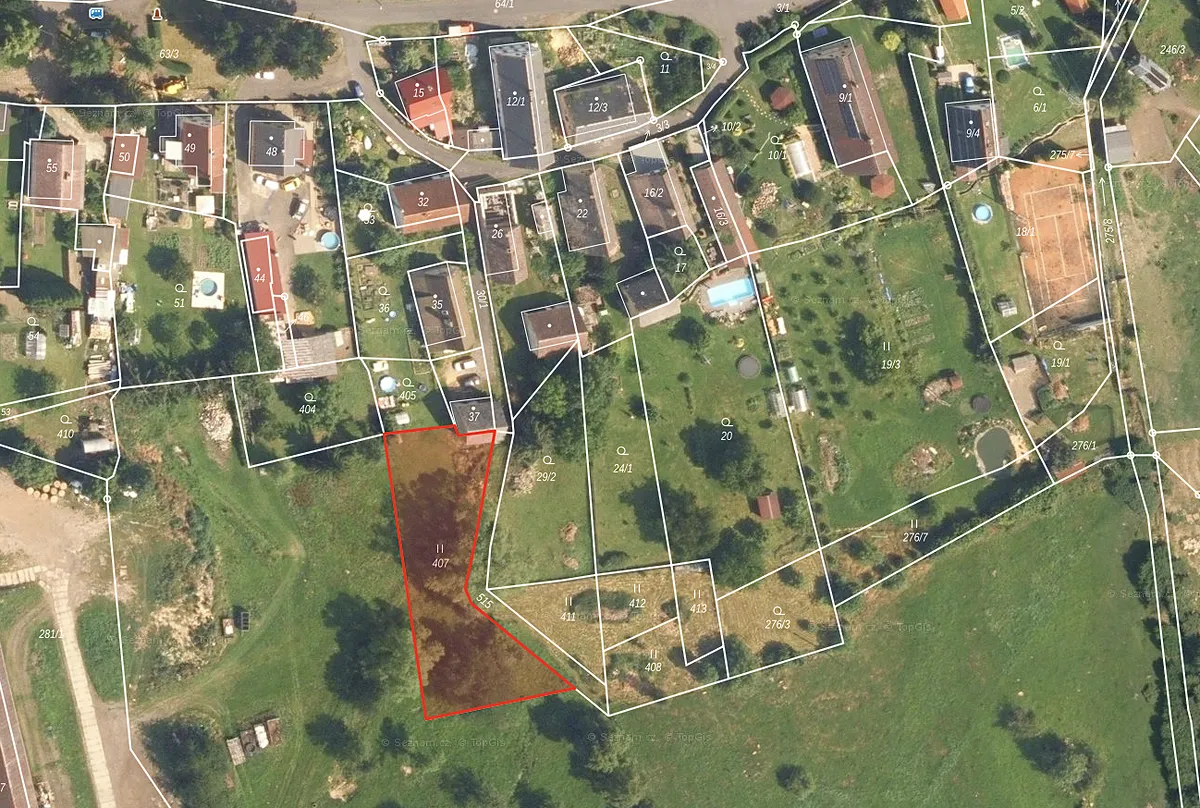 Prodej stavebního pozemku 1090 m²