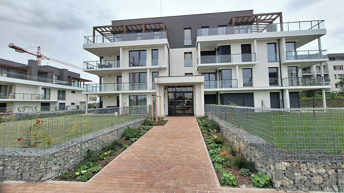 Pronájem bytu 2+kk 53 m²