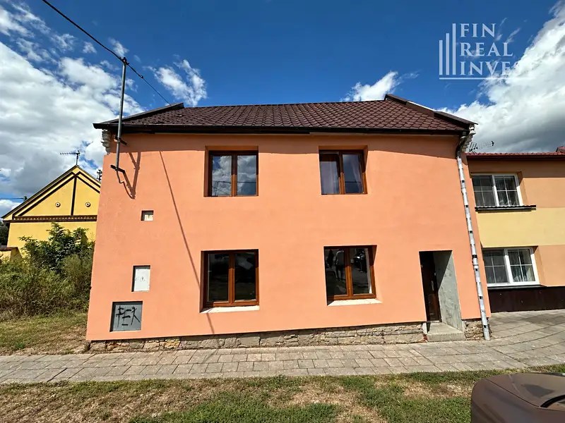 Prodej rodinného domu 200 m², pozemek 300 m², Kojetín – náhled fotky 1