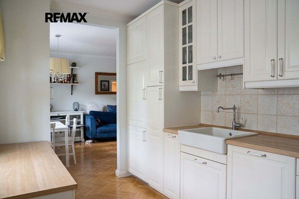 Pronájem bytu 2+1 50 m², Praha – fotka 1 z 3