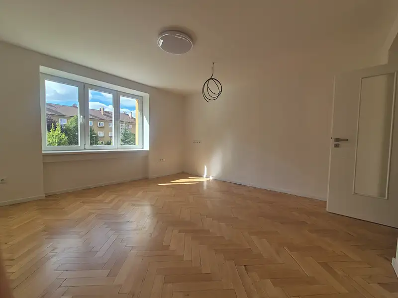 Pronájem bytu 3+1 60 m², Přelouč – náhled fotky 3