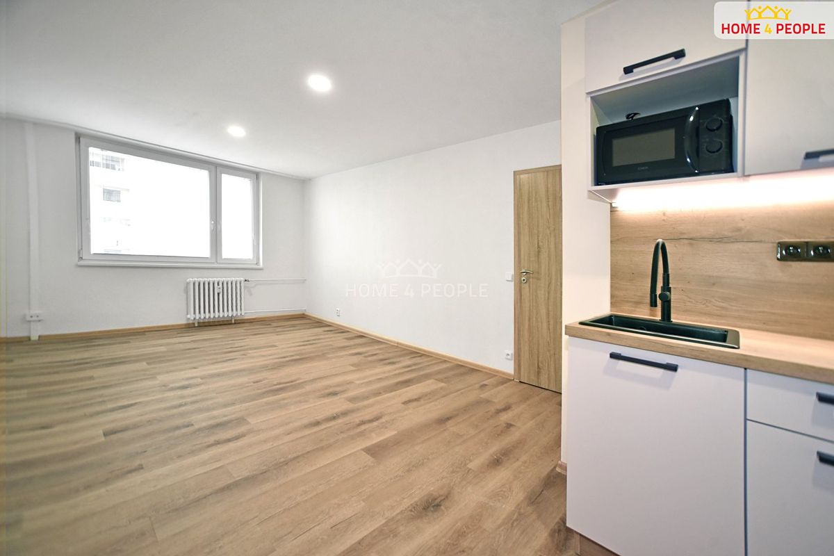 Pronájem bytu 2+kk 44 m²