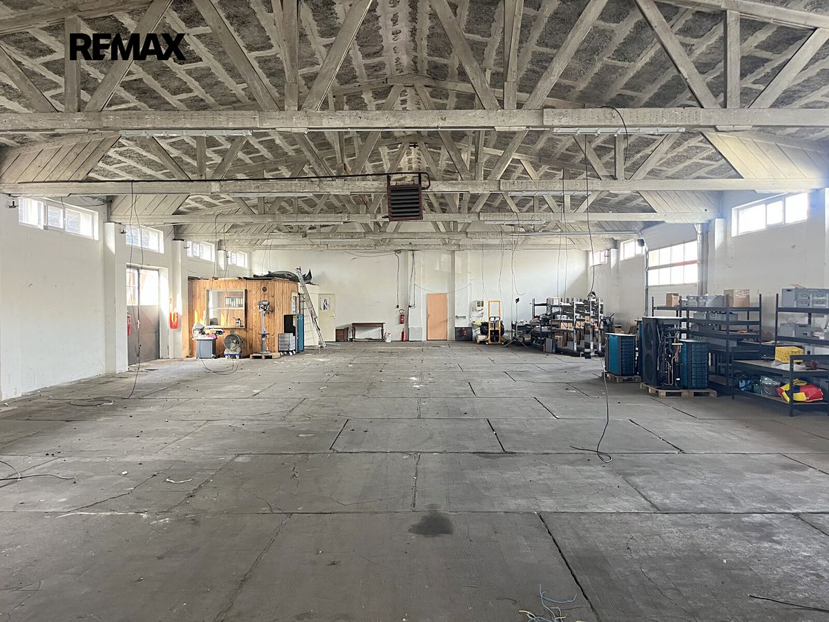 Pronájem skladového prostoru 753 m² – fotografie 2
