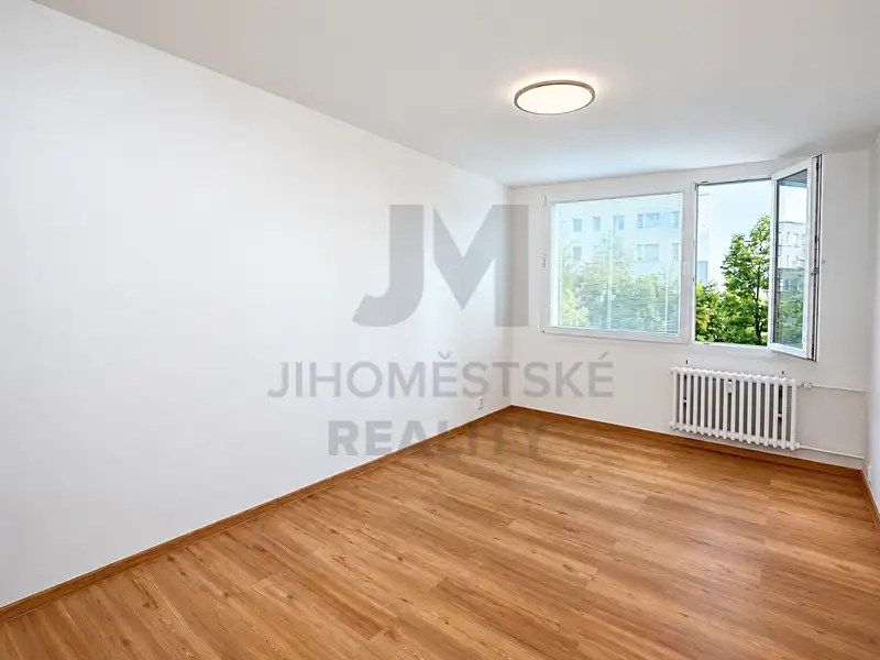 Prodej bytu 2+kk 42 m², Praha – náhled fotky 1