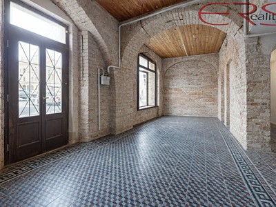 Будинок на продаж, 200 м² (3 з 15)