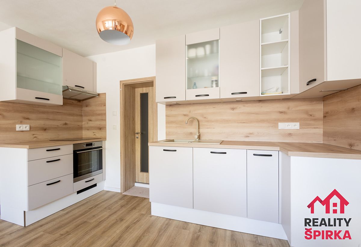 Prodej rodinného domu 124 m², pozemek 417 m², Chornice – fotka 1 z 3