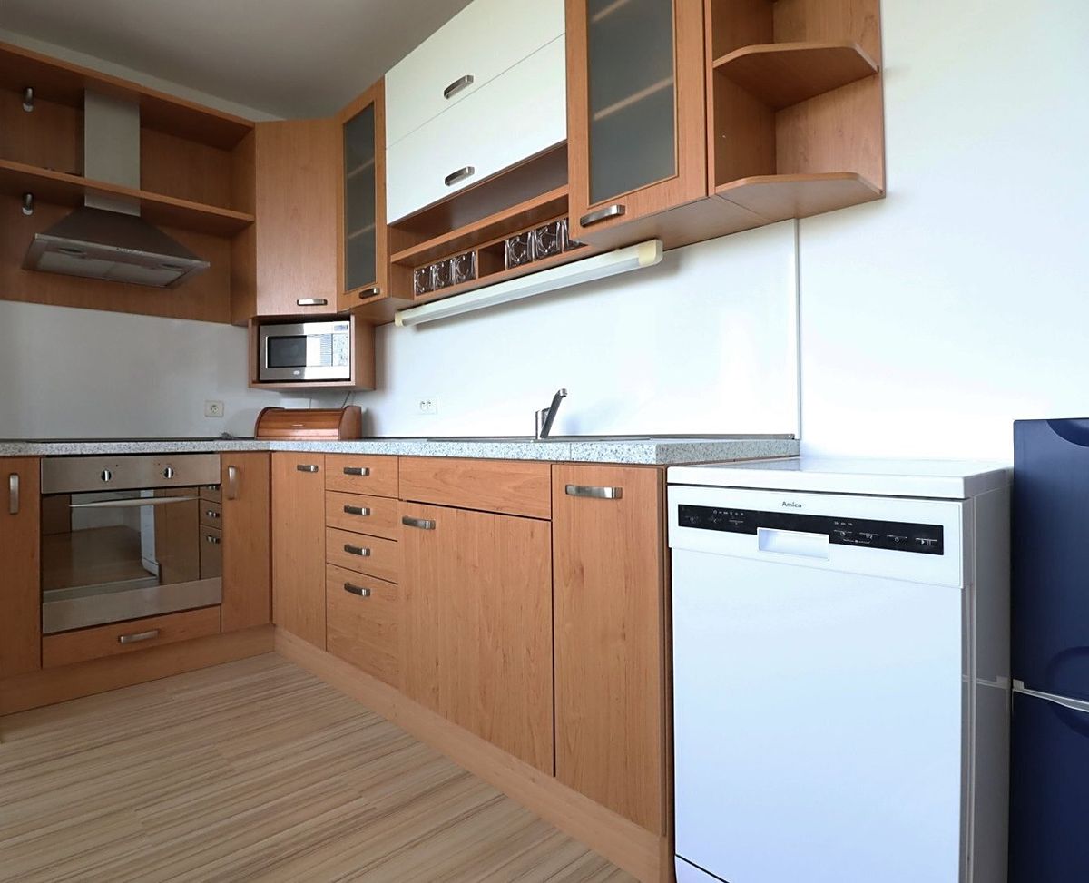 Pronájem bytu 2+kk 44 m² – fotografie 4
