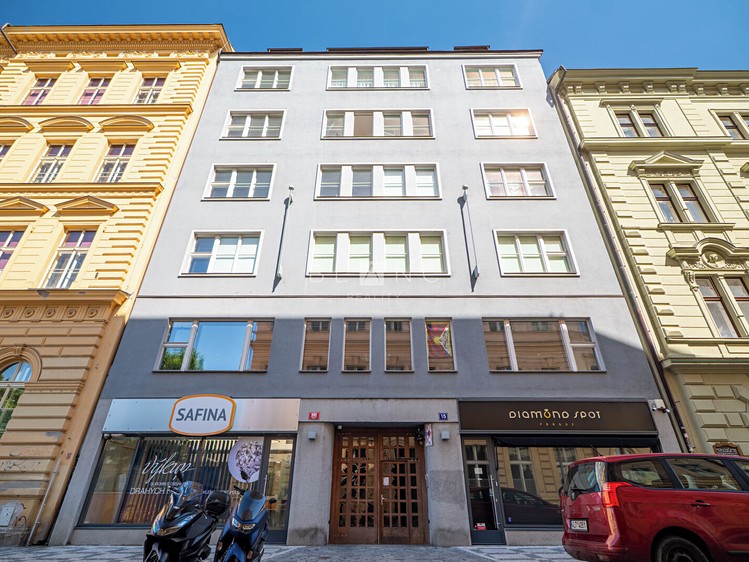 Квартира 2+kk в оренду, 61 м² (11 з 14)