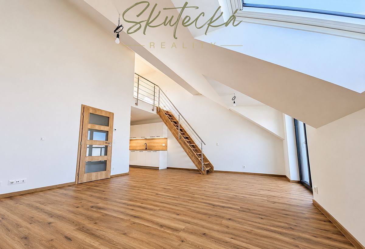 Pronájem bytu 3+kk 92 m² – fotografie 3