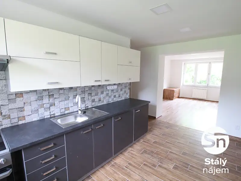Pronájem bytu 2+1 54 m², Beroun – náhled fotky 2