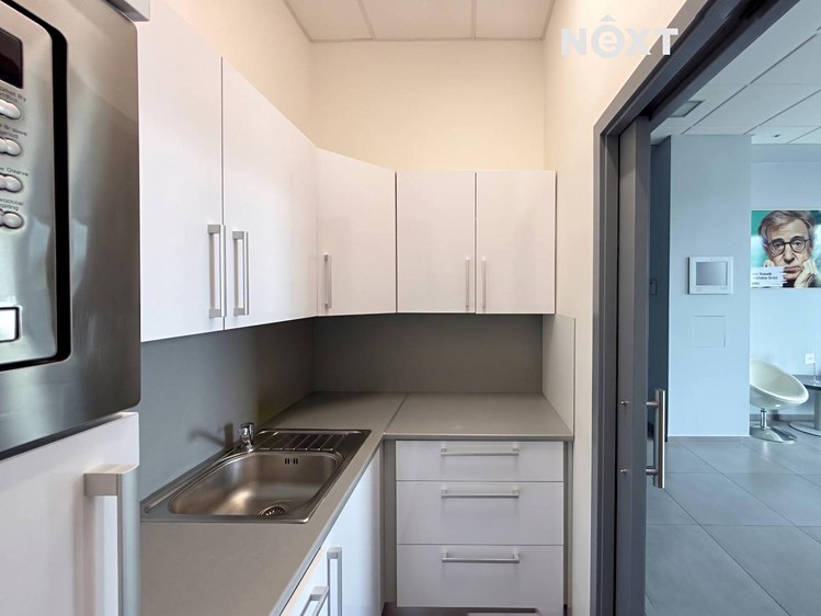 Pronájem komerčního prostoru, 133 m² (8 z 25)