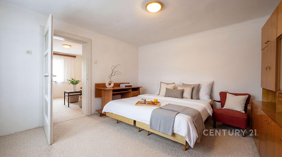 Prodej rodinného domu 150 m², pozemek 645 m² – fotografie 2