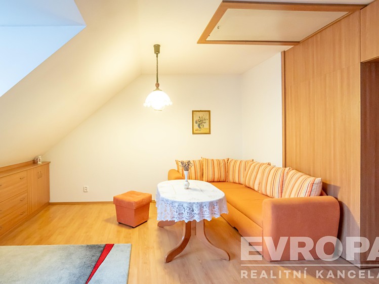 Будинок на продаж, 180 м² (22 з 35)