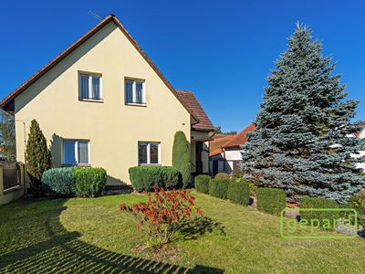 Prodej rodinného domu 207 m², pozemek 724 m²
