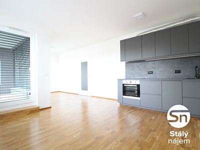 Pronájem bytu 1+kk 40 m²