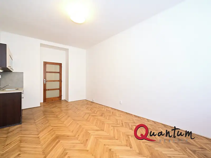 Pronájem bytu 1+kk 29 m², Praha – náhled fotky 3