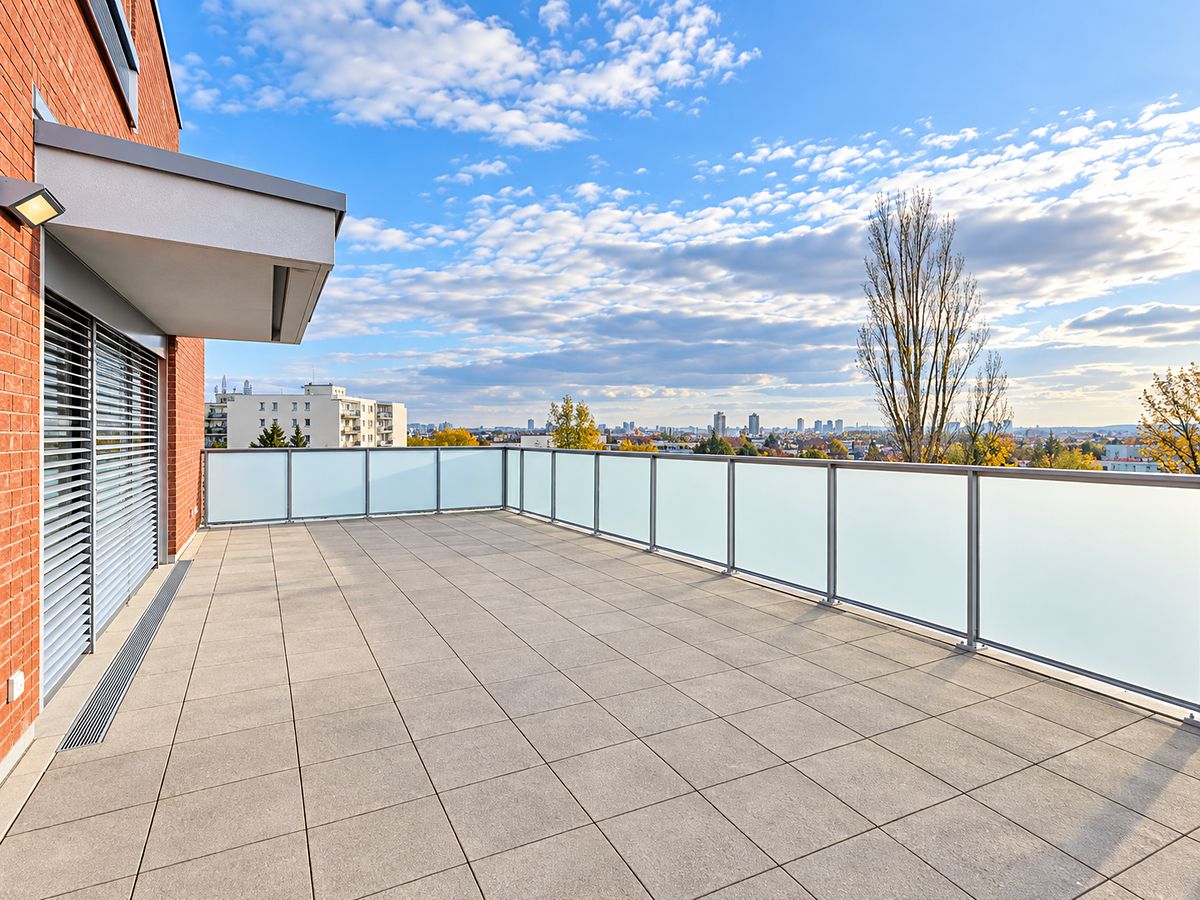 Pronájem bytu 4+kk 182 m² – fotografie 2