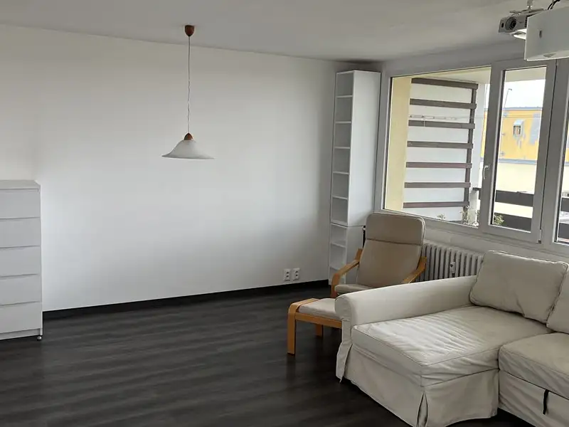 Pronájem bytu 3+1 73 m², Praha – náhled fotky 3
