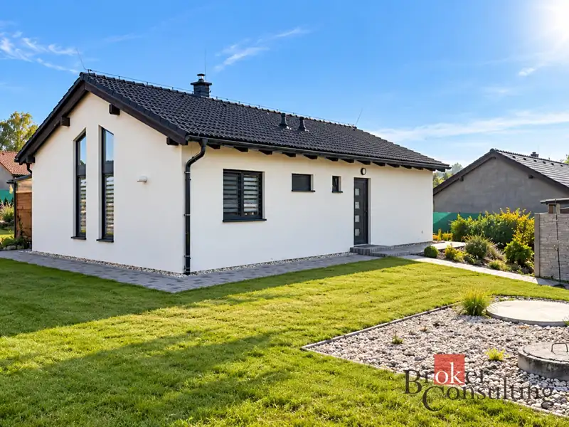 Prodej rodinného domu 90 m², pozemek 940 m², Leštinka – náhled fotky 1