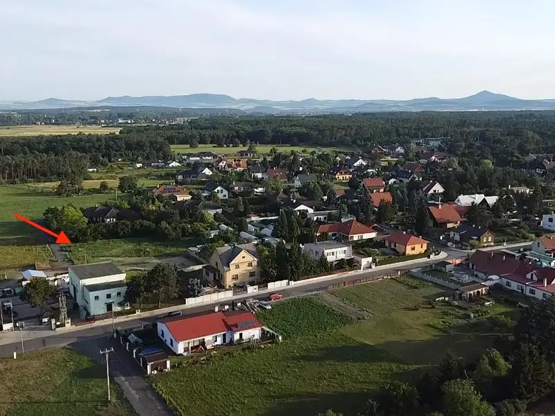 Prodej stavebního pozemku 1002 m², Vědomice – náhled fotky 3