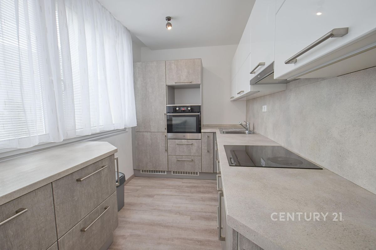 Pronájem bytu 3+1 74 m²