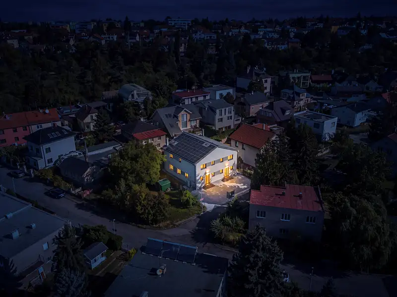 Prodej rodinného domu 125 m², pozemek 224 m², Praha – náhled fotky 2
